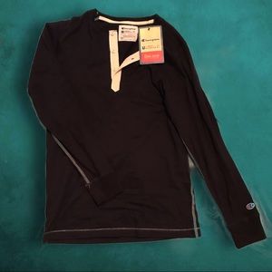 💥SOLD💥NWT Black Champion Henley
